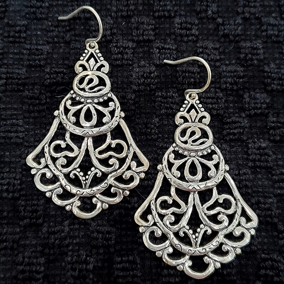 Silpada 925 Sterling Flamenco Flare Filigree Chandelier Ornate Earrings W2949
